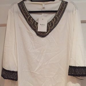 Nextmia Fashions Cover-Up, Size 22